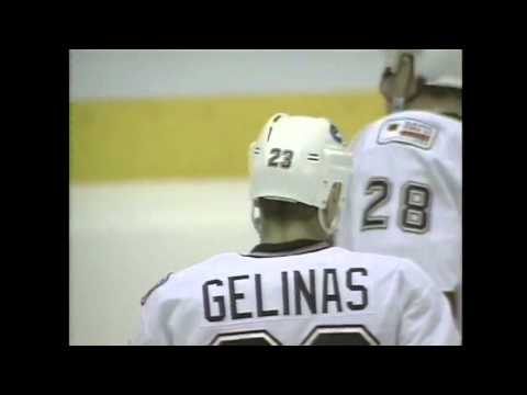 Vancouver Canucks Pavel.Bure NHL 1997 10 03 ANA VAN