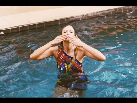 My Glamour Cover Shoot | Karlie Kloss