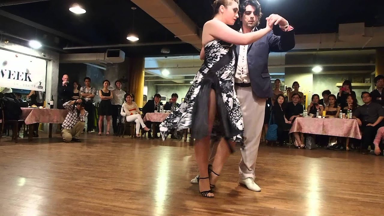 2013 Apr Fernando Sanchez y Ariadna Naveira @ Seoul Grand Milonga 2/4
