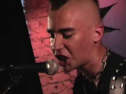 KAMLOT FEST [D-FORMACJA] idzie wojna - cover siekiera 