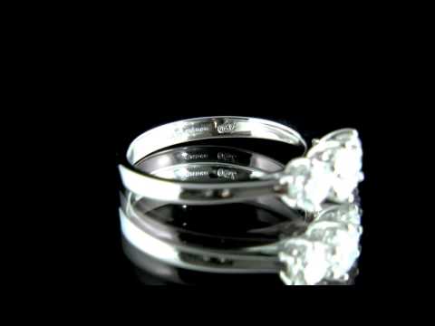 Round Brilliant Cut Trilogy Diamond Engagement Ring MD022