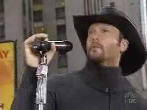 Tim McGraw performs 'Back When'.