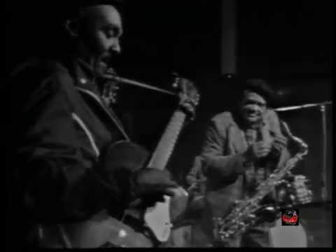 Smooth Sailing - Arnett Cobb; Jay McShann; Al Casey (1973 France) - Live video