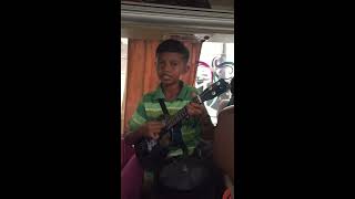 Download lagu Viral!!! Pengamen cilik Bogor bikin ngakak penumpang bus mp3