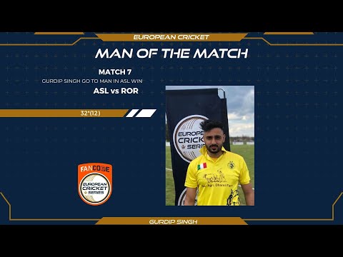 ATTENZIONE! Gurdip Singh grabbing the attention in Rome