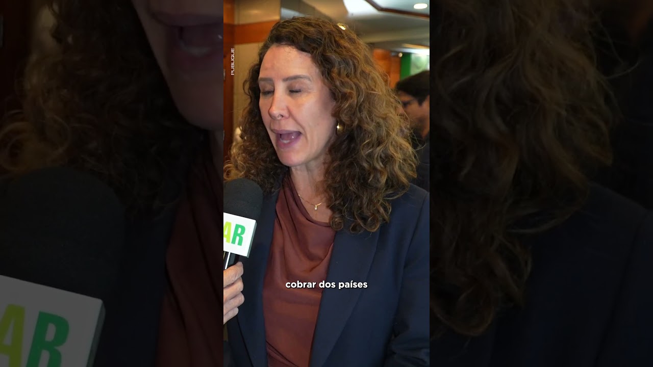 A Samanta é Meio Ambiente e Produção da cabeça aos pés|