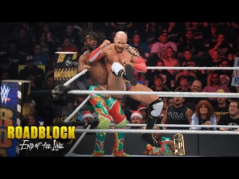 ROADBLOCK CLIP: Raw Tag Team Championship Match