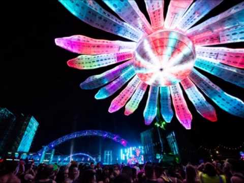 Player Vs  Player  Get Loose vs Alive (mashup)