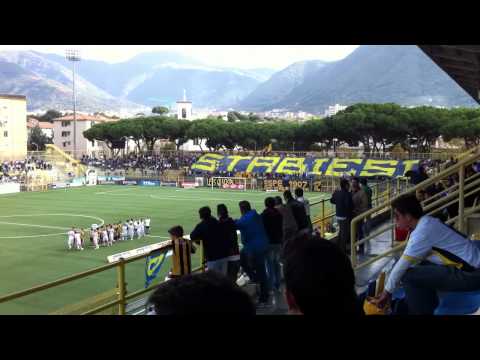Juve Stabia-Bari 22-10-11 Coreografia Juve Stabia