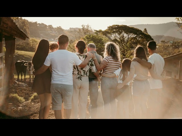 Seu Saturno e família