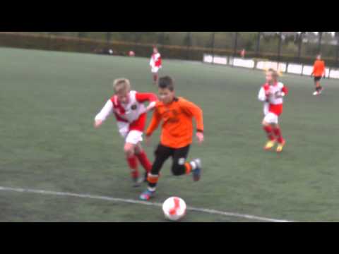 3 nov 2012 VV De Meern E5 - UVV E5 vr 2-3 Discussie tussen Daan en cameraman