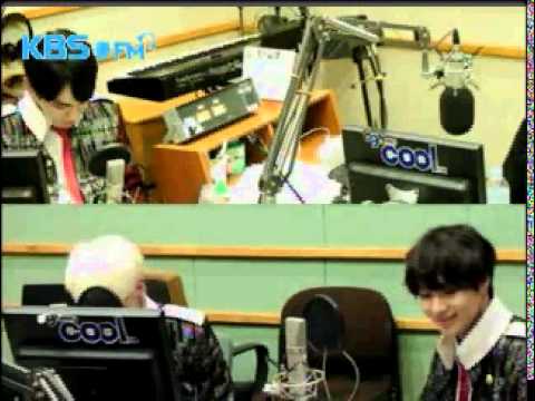 131031 Kiss the radio -SHINee cut 2 (태민은 EXO의 노래 마마를 불러요)
