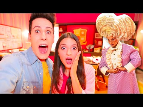 SOFÌ E LUÌ VANNO NELLA SCUOLA DI PERFIDIA! Il Mistero della Scuola Incantata | Me contro Te