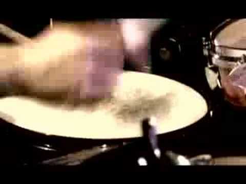 Loop Doctors - Crunchy Frog (Official Music Video)