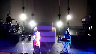 St. Vincent - Pieta live @ Fox Theater, Oakland - March 22, 2014
