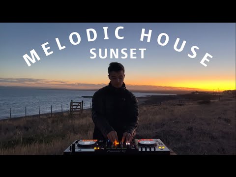 Melodic House Sunset mix (Ben Bohmer, Robby East, Massane, Angara)