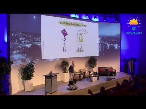 Arjen de Ruiter - Beat the curve   how to stay fast at scale