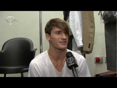 fashiontv | FTV.com - MILAN MAN F/W 2009-10 -ICEBERG - BACKSTAGE