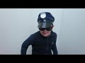 IGOR finge brincar de Policial E O BEB GABRIEL SALVA O DIA thumbnail 3