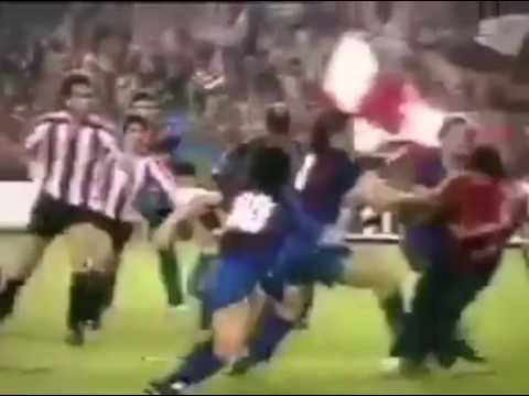 Crazy fight Maradona and Barca CopaDelRey