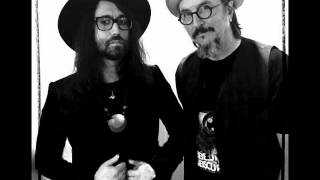 The Claypool Lennon Delirium - Cricket and the Genie