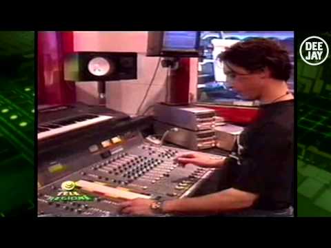 La reunion del Deejay Time /Intro video - 3 dicembre 2014