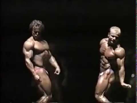 Olev Annus Pro kehonrakennus kilpailussa Suomessa vuonna 1989