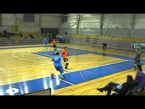 14.01.2012. Telpu futbols: NEW PROJECT -- NIKARS 0:13