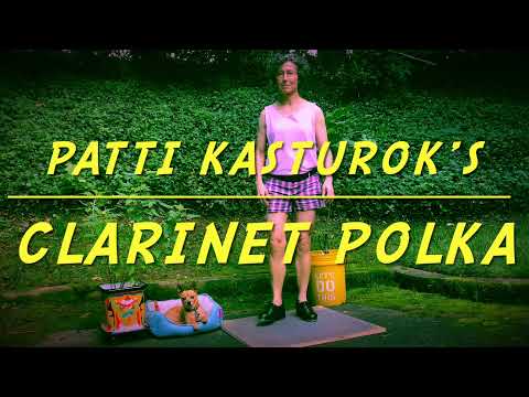 Clarinet Polka Dog BUCKDANCE - Miss Moonshine dances to Patti Kasturok's Canadian fiddling