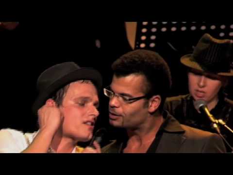 Sebastian Dey & Das Expeditionsteam - Hey Hey Hey