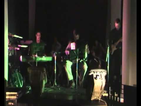 download lagu mp3 mp4 Charme De Caroline, download lagu Charme De Caroline gratis, unduh video klip Charme De Caroline