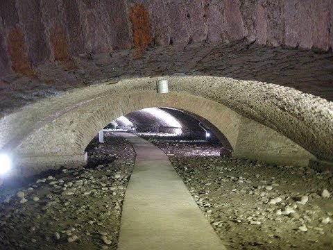 Places to see in ( Pistoia - Italy ) Pistoia Sotterranea