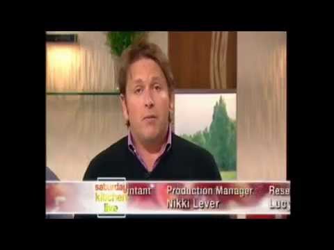 JAMES MARTIN Beef and Onion Pie SATURDAY KITCHEN - YouTube