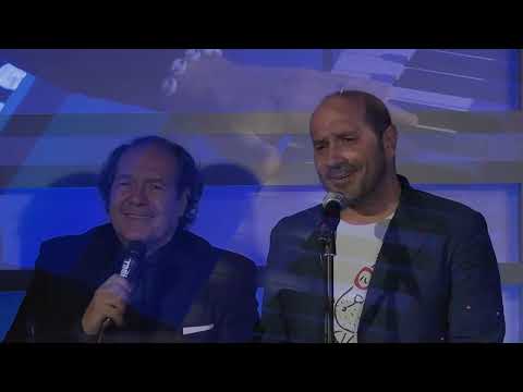Fabrizio e Aurelio Fierro jr cantano Guaglione live a RicantaNapoli