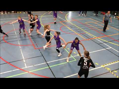 Basketfestivalen 2019 U14: Malbas Vit - Bjärred 305 1 (A - kvart)