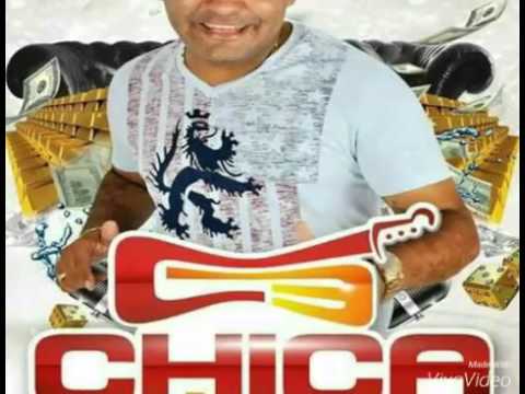 CHICA ÉGUA TESTANDO O PAREDÃO-2015