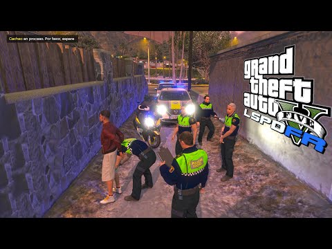 PILLAN a un FUGITIVO en un CALLEJÓN | MOD LSPDFR #940