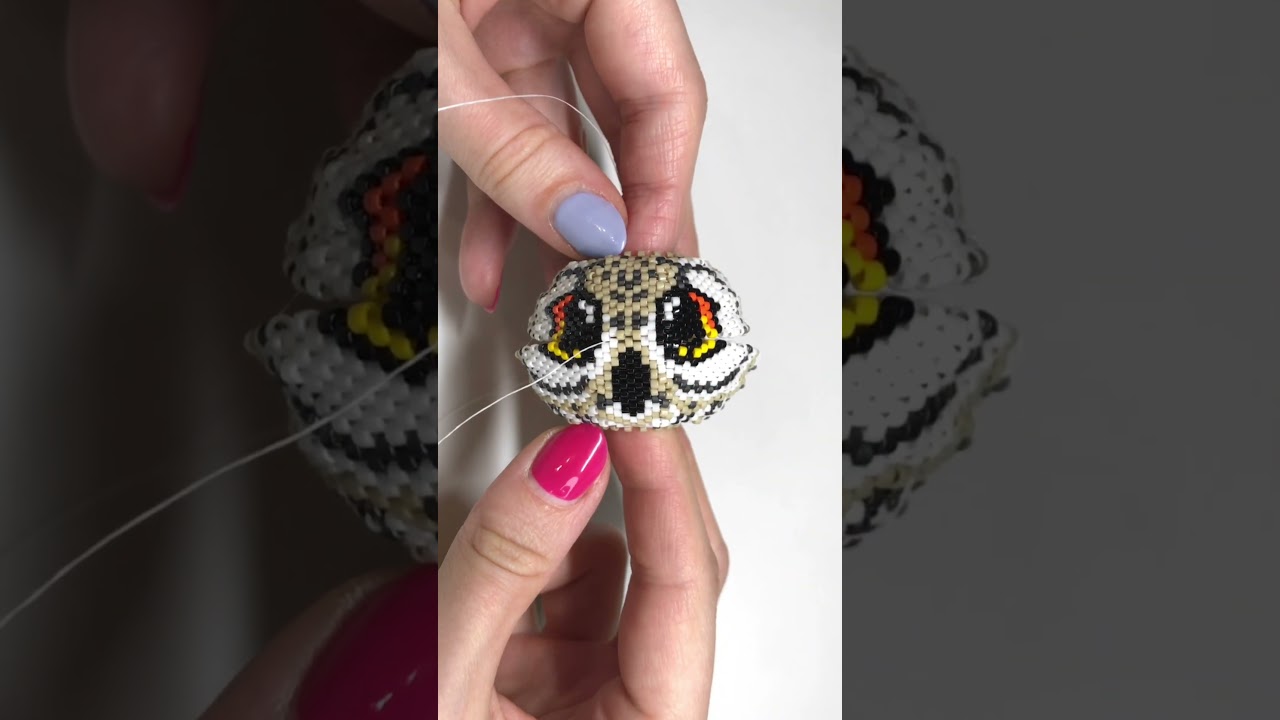 🦉 Beaded Owl Pattern 🦉 Beadwork Patterns Peyote Stitch Ornaments Beaded Animals  #beading