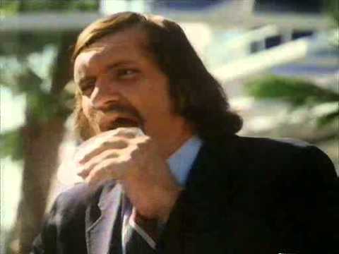 80s advert Shredded Wheat with James Bond Jaws