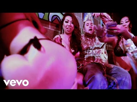 E-DUBB - Make It Clap (starring Pinkyxxx)
