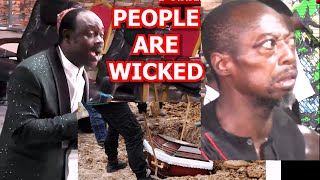 THEY WANTED TO BURY HIM ON 29TH BUT...  MEN ARE WICKED. WATCH AND SHARE THIS SHOCKING!
