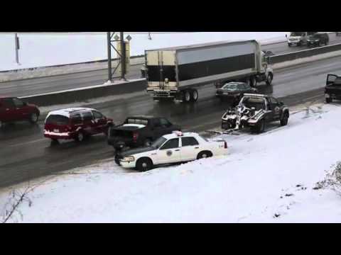Des Moines Police car spins out of control in traffic accident