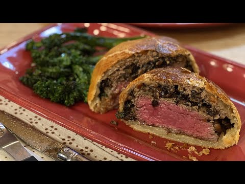 How To Make Individual Beef Wellingtons | Christmas...