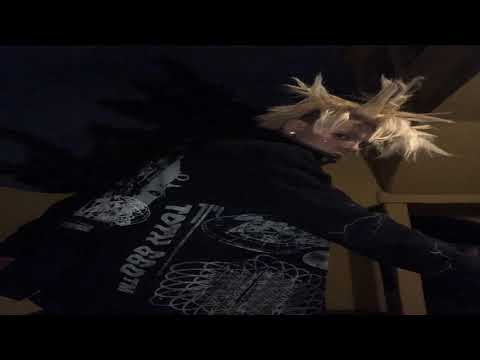 NASCAR ALOE- ass kickers on!