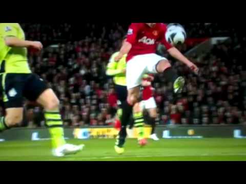 Robin van Persie Wonder Volley!