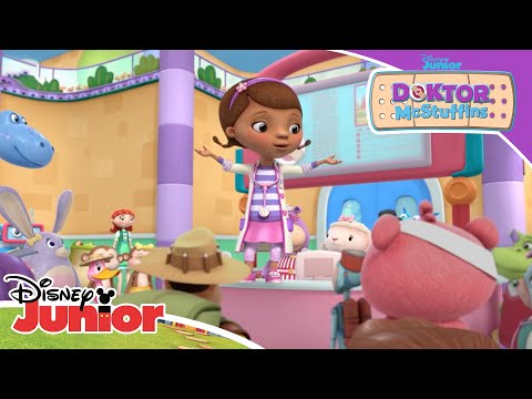🚑 Mere hjælp til hospitalet | Doktor McStuffins | Disney Junior Danmark