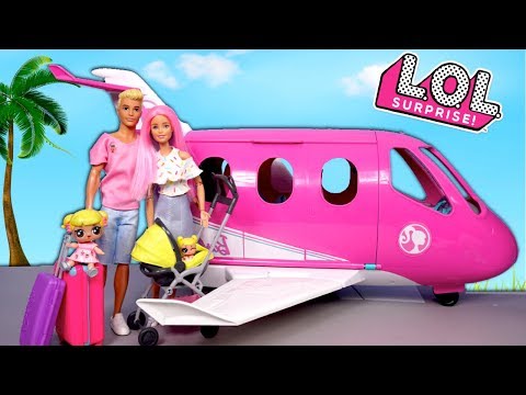 Barbie LOL Goldie Family Travel Morning Routine in Pink Airplane