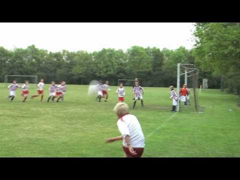 Kop doelpunt Youri Timmermans tegen RWB D1 thuis