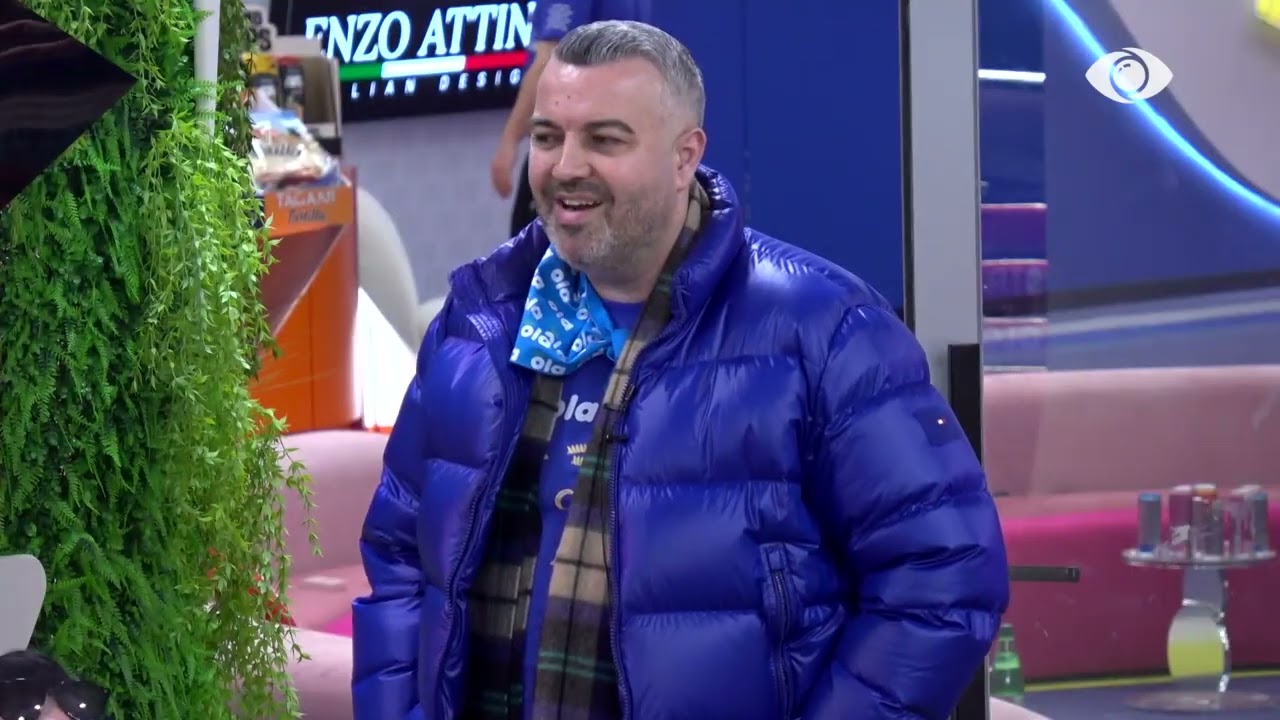 “Ky flet cepave për mua, unë për atë jo”/ Selin diskuton me Rogertin: Ky fle gjumë…