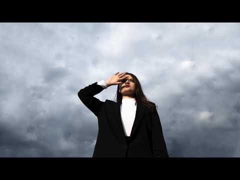 Karolina Lyndo - Viena (Official Audio)